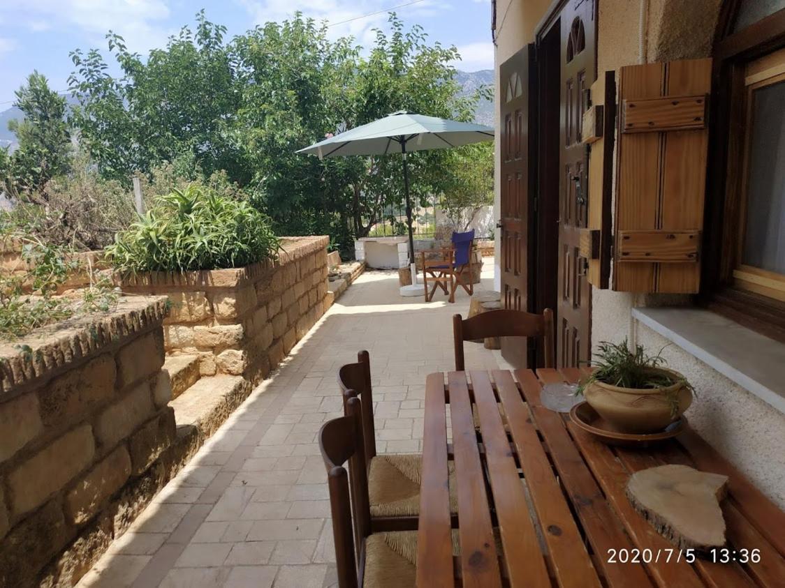 Harmonic Place Loutraki Екстериор снимка